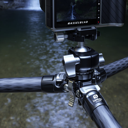 Leofoto LY-284C + LH-30 Carbon Fiber Tripod Kit