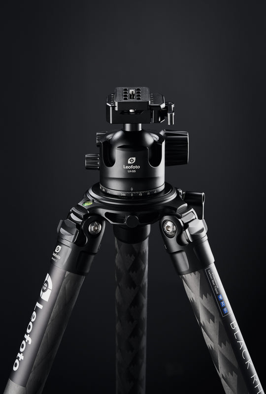 Leofoto Black Rhino 4 Carbon Fiber Rifle Sports Tripod Kit