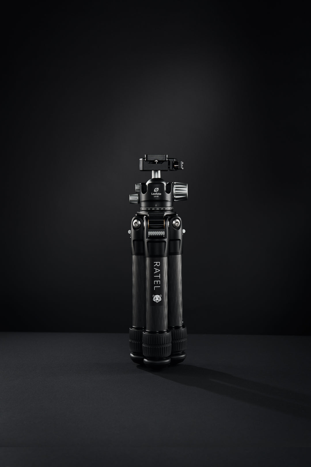 Leofoto Ratel Carbon Fiber Rifle Sports Tripod Kit