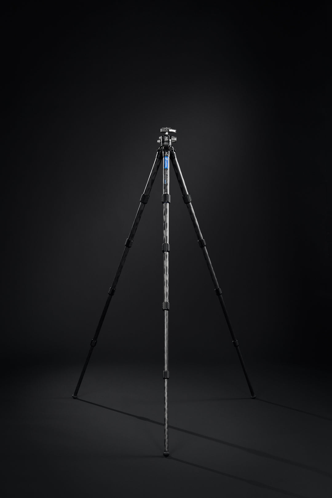 Leofoto Ranger LS-325C Pro + LH-40LR Carbon Fiber Tripod Kit