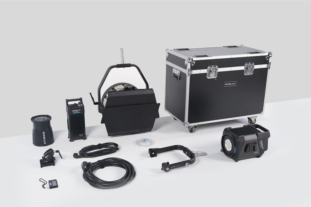 Nanlux Evoke 900C FL-YK-Kit – Spot Light with FL-35YK Fresnel Lens and Flight Case