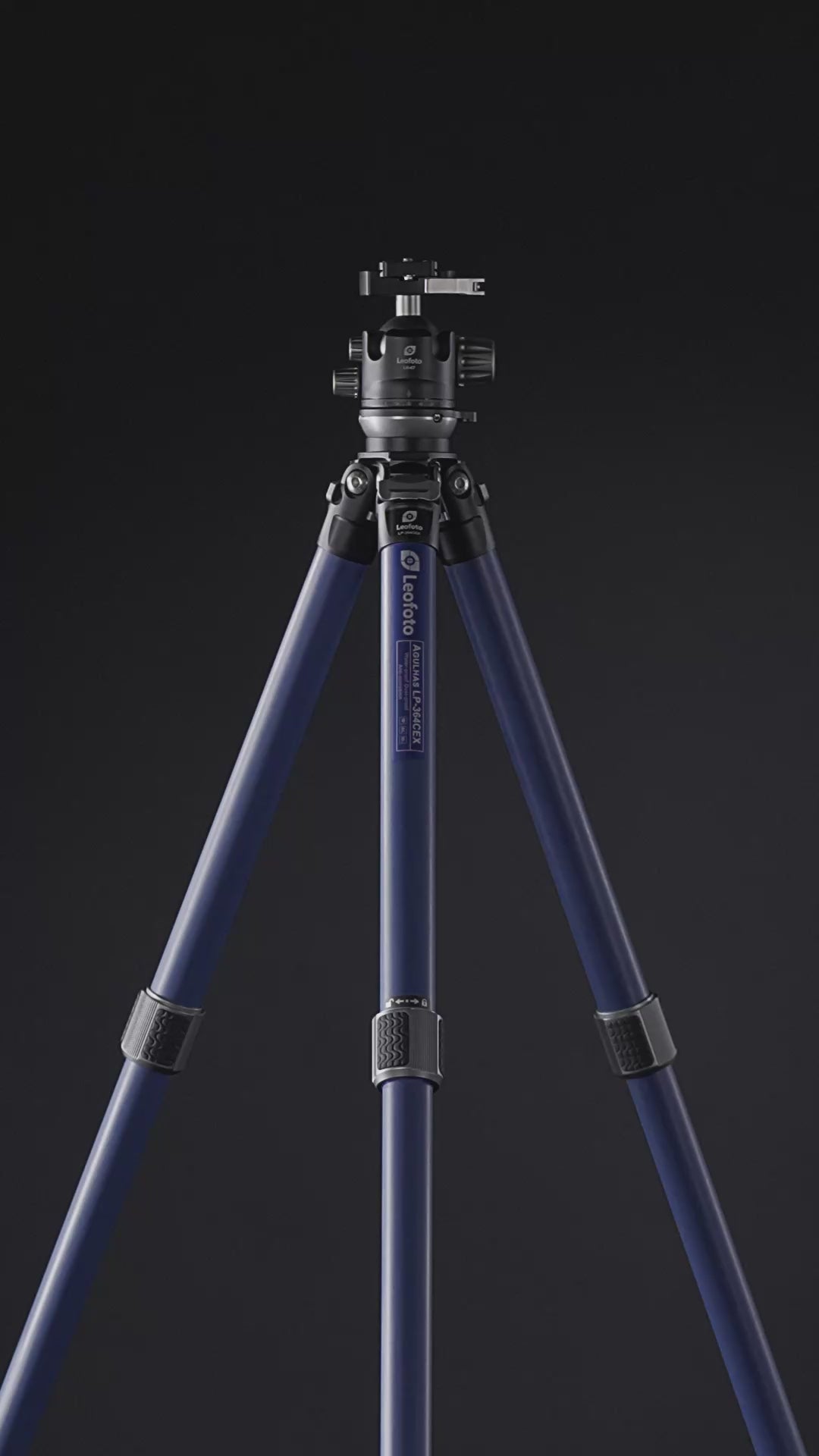 Leofoto Agulhas Carbon Fiber Tripod Kit | LP-364CEX + LH-47LR
