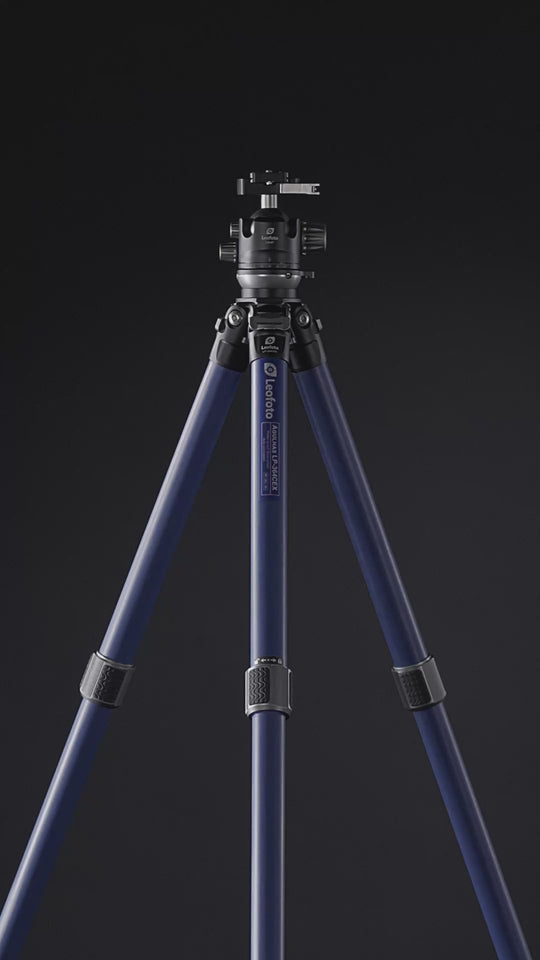 Leofoto Agulhas Carbon Fiber Tripod Kit | LP-364CEX + LH-47LR