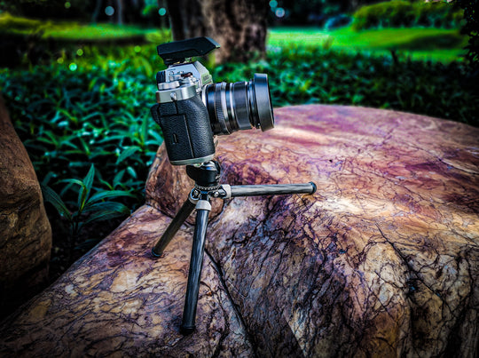 Leofoto MT-02C and LH-22 Mini Tripod Kit