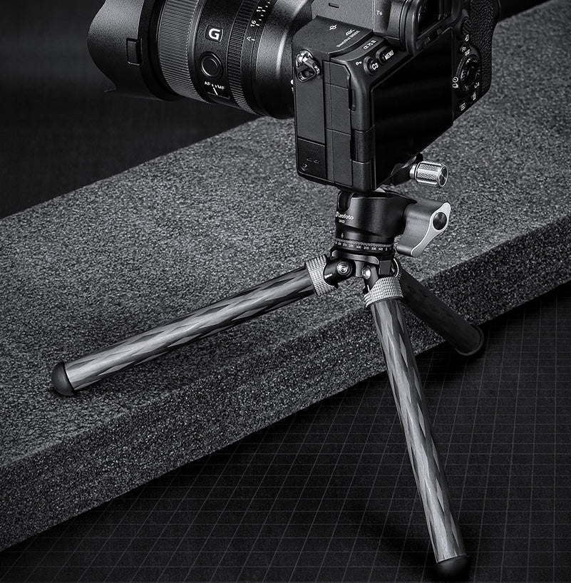 Leofoto MT-02C and LH-22 Mini Tripod Kit
